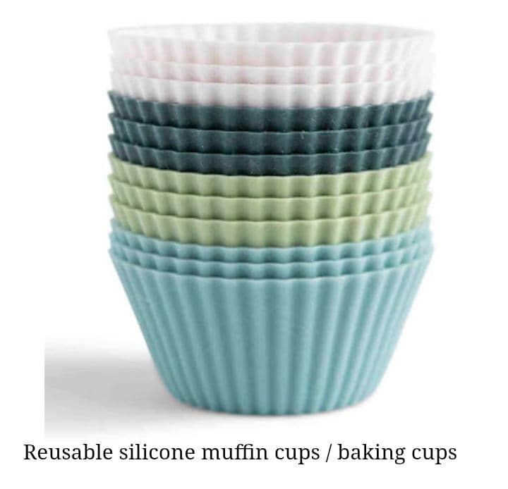 Reusable silicone muffin cups / baking cups